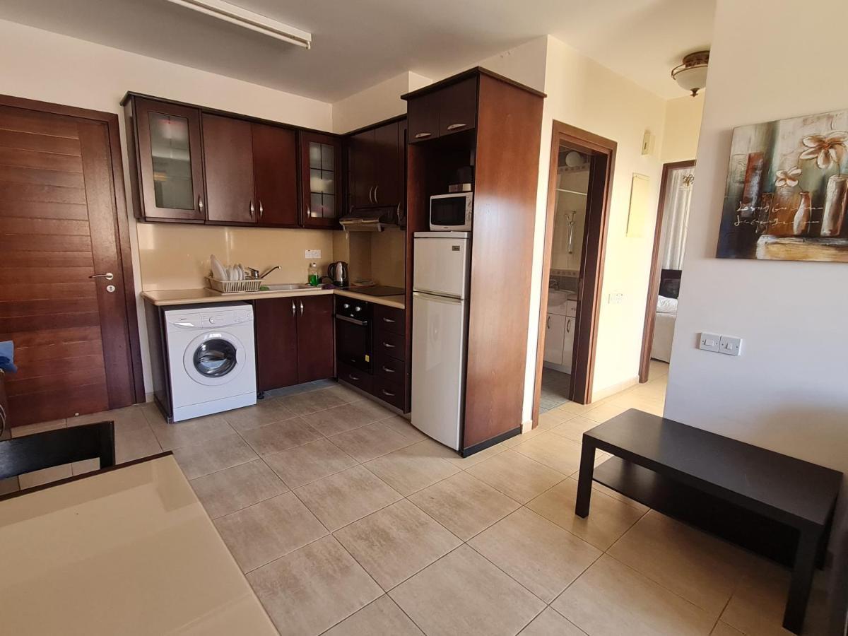 Danaos 2 Complex Apartment - By Imh Travel & Tours Пафос Экстерьер фото
